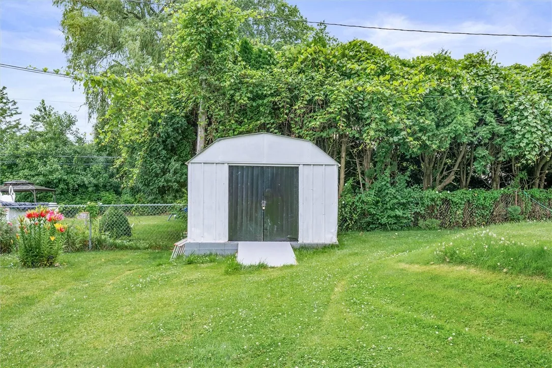 142 Kaymar Drive, Greece, New York 14616, Greece, New York 14616, 3 Bedrooms Bedrooms, 6 Rooms Rooms,2 BathroomsBathrooms,Residential,Closed,142 Kaymar Drive, Greece, New York 14616,0,R1620858