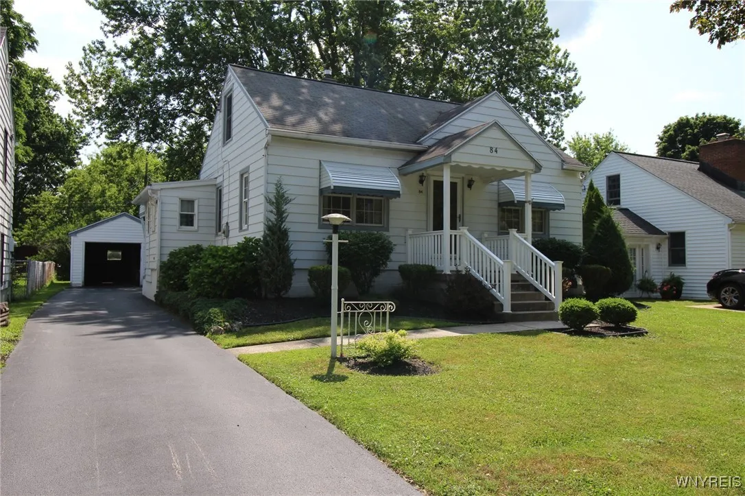 84 Hirschfield Drive, Amherst, New York 14221, Amherst, New York 14221, 3 Bedrooms Bedrooms, 8 Rooms Rooms,1 BathroomBathrooms,Residential,For Sale,84 Hirschfield Drive, Amherst, New York 14221,B1620701