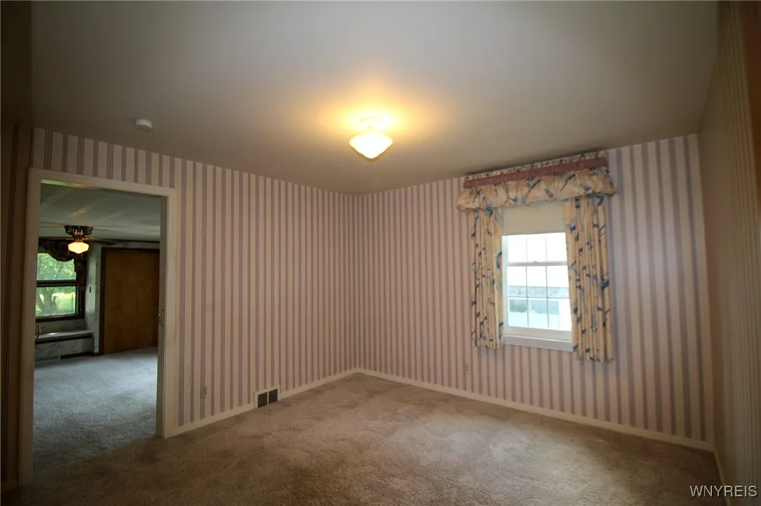 84 Hirschfield Drive, Amherst, New York 14221, Amherst, New York 14221, 3 Bedrooms Bedrooms, 8 Rooms Rooms,1 BathroomBathrooms,Residential,For Sale,84 Hirschfield Drive, Amherst, New York 14221,B1620701