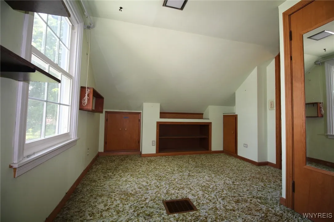84 Hirschfield Drive, Amherst, New York 14221, Amherst, New York 14221, 3 Bedrooms Bedrooms, 8 Rooms Rooms,1 BathroomBathrooms,Residential,For Sale,84 Hirschfield Drive, Amherst, New York 14221,B1620701