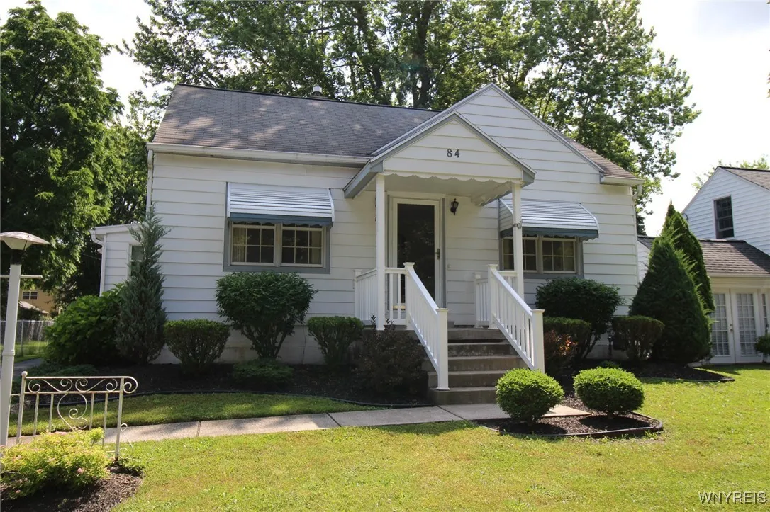 84 Hirschfield Drive, Amherst, New York 14221, Amherst, New York 14221, 3 Bedrooms Bedrooms, 8 Rooms Rooms,1 BathroomBathrooms,Residential,For Sale,84 Hirschfield Drive, Amherst, New York 14221,B1620701