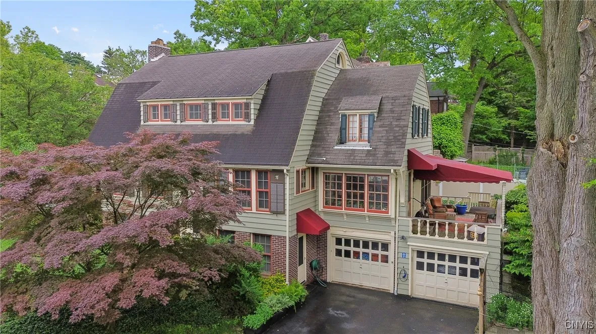 306 Berkeley Drive, Syracuse, New York 13210, Syracuse, New York 13210, 3 Bedrooms Bedrooms, 10 Rooms Rooms,2 BathroomsBathrooms,Residential,For Sale,306 Berkeley Drive, Syracuse, New York 13210,S1620264