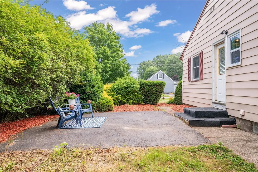 770 Tait Avenue, Greece, New York 14616, Greece, New York 14616, 3 Bedrooms Bedrooms, 6 Rooms Rooms,1 BathroomBathrooms,Residential,Closed,770 Tait Avenue, Greece, New York 14616,0,R1620828