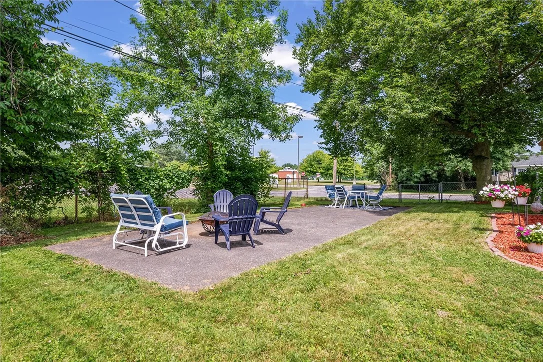 770 Tait Avenue, Greece, New York 14616, Greece, New York 14616, 3 Bedrooms Bedrooms, 6 Rooms Rooms,1 BathroomBathrooms,Residential,Closed,770 Tait Avenue, Greece, New York 14616,0,R1620828