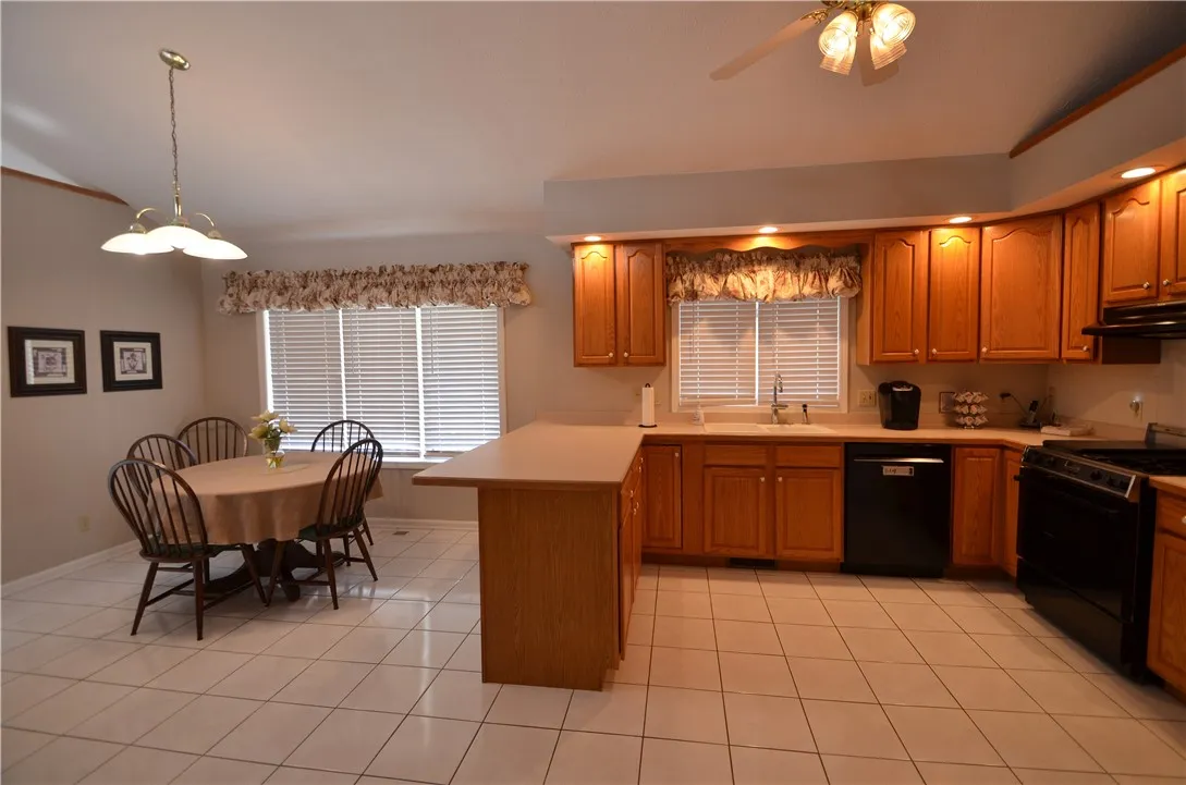 190 Weiland Woods Lane, Greece, New York 14626, Greece, New York 14626, 3 Bedrooms Bedrooms, 6 Rooms Rooms,3 BathroomsBathrooms,Residential,For Sale,190 Weiland Woods Lane, Greece, New York 14626,R1620606