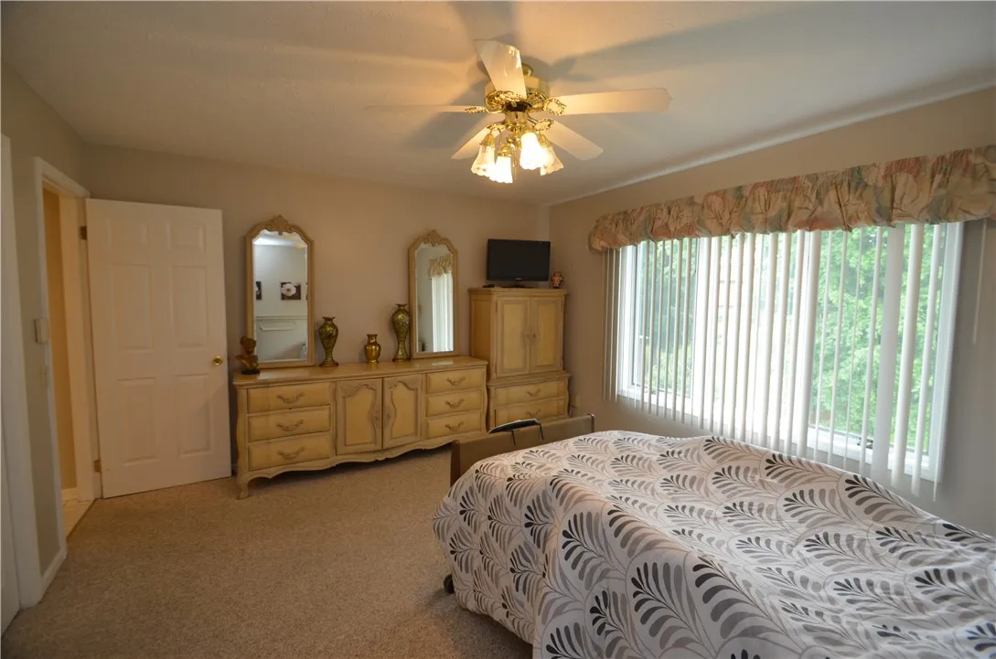 190 Weiland Woods Lane, Greece, New York 14626, Greece, New York 14626, 3 Bedrooms Bedrooms, 6 Rooms Rooms,3 BathroomsBathrooms,Residential,For Sale,190 Weiland Woods Lane, Greece, New York 14626,R1620606