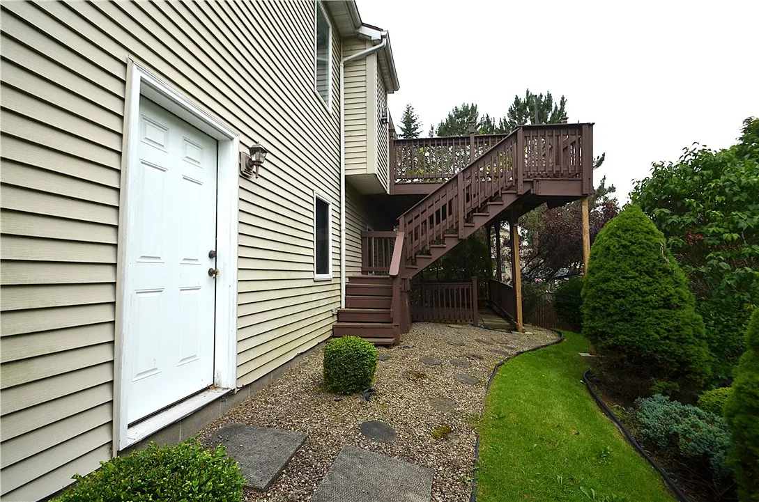 190 Weiland Woods Lane, Greece, New York 14626, Greece, New York 14626, 3 Bedrooms Bedrooms, 6 Rooms Rooms,3 BathroomsBathrooms,Residential,For Sale,190 Weiland Woods Lane, Greece, New York 14626,R1620606