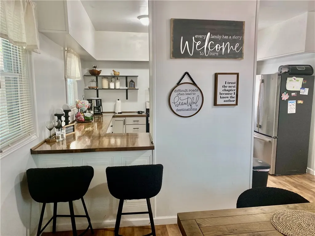 Breakfast Bar