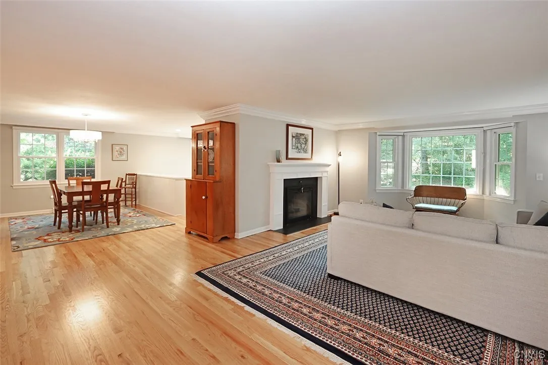 8305 Decoy Run, Manlius, New York 13104, Manlius, New York 13104, 3 Bedrooms Bedrooms, 9 Rooms Rooms,3 BathroomsBathrooms,Residential,Closed,8305 Decoy Run, Manlius, New York 13104,S1620320