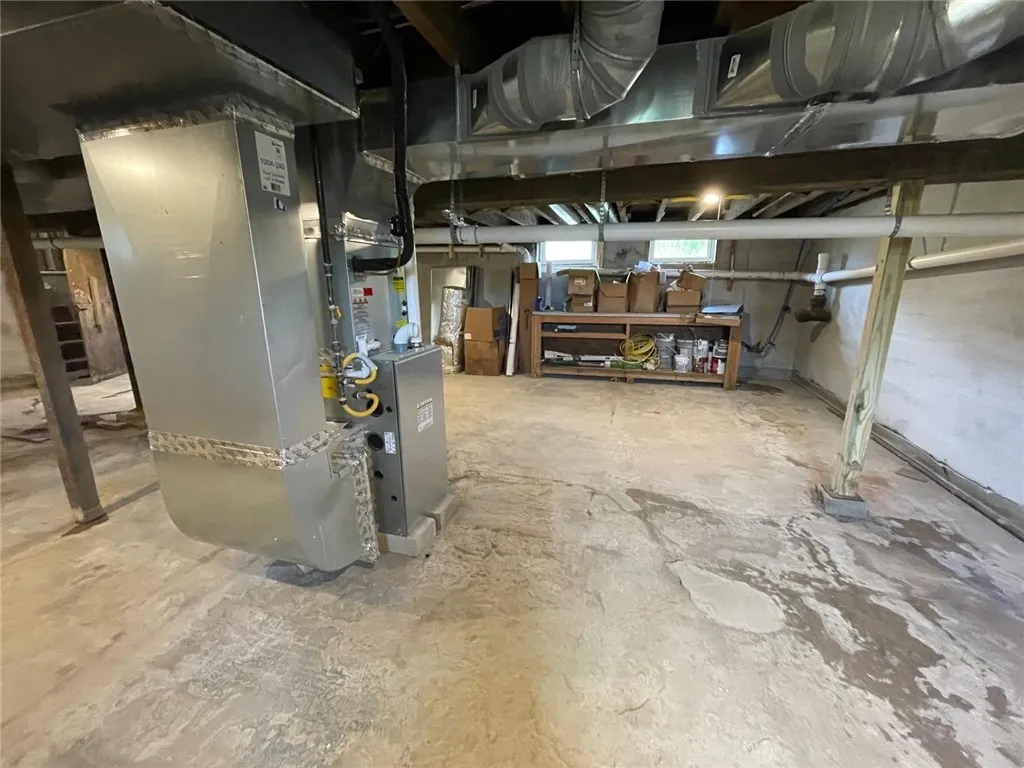 9267 Boston State Road, Boston, New York 14025, Boston, New York 14025, 4 Bedrooms Bedrooms, 7 Rooms Rooms,3 BathroomsBathrooms,Residential,For Sale,9267 Boston State Road, Boston, New York 14025,R1615857