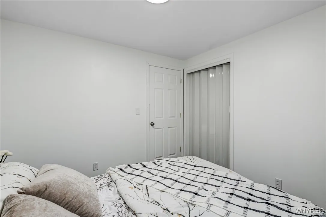 207 Enez Drive, Cheektowaga, New York 14043, Cheektowaga, New York 14043, 3 Bedrooms Bedrooms, 5 Rooms Rooms,2 BathroomsBathrooms,Residential,For Sale,207 Enez Drive, Cheektowaga, New York 14043,B1620990