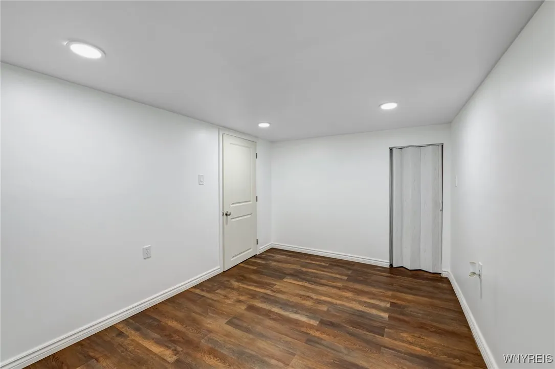 207 Enez Drive, Cheektowaga, New York 14043, Cheektowaga, New York 14043, 3 Bedrooms Bedrooms, 5 Rooms Rooms,2 BathroomsBathrooms,Residential,For Sale,207 Enez Drive, Cheektowaga, New York 14043,B1620990