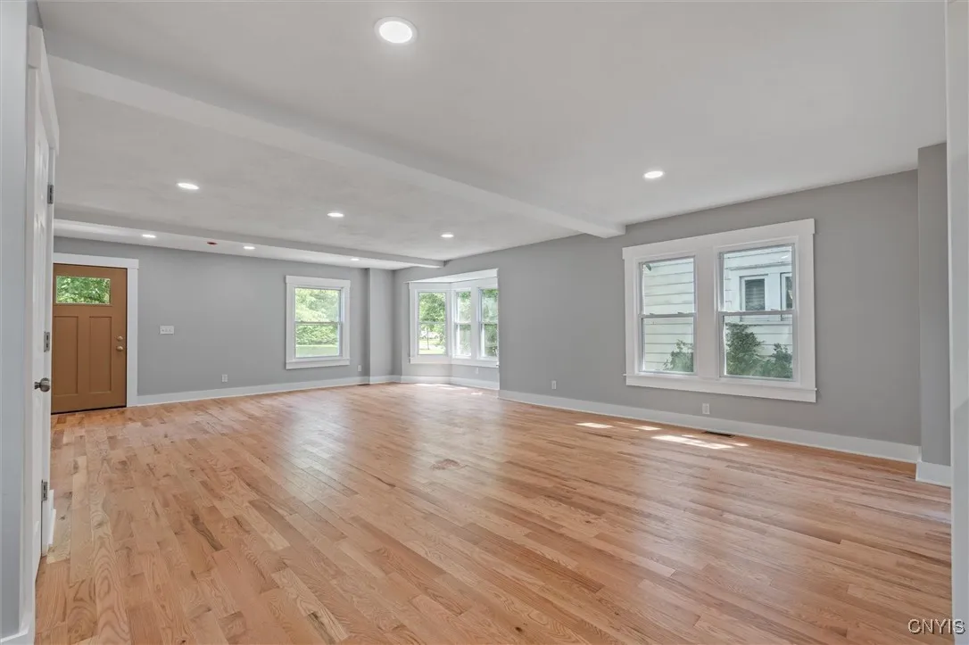 106 Wellington Road, Dewitt, New York 13214, De Witt, New York 13214, 3 Bedrooms Bedrooms, 5 Rooms Rooms,2 BathroomsBathrooms,Residential,For Sale,106 Wellington Road, Dewitt, New York 13214,S1619234