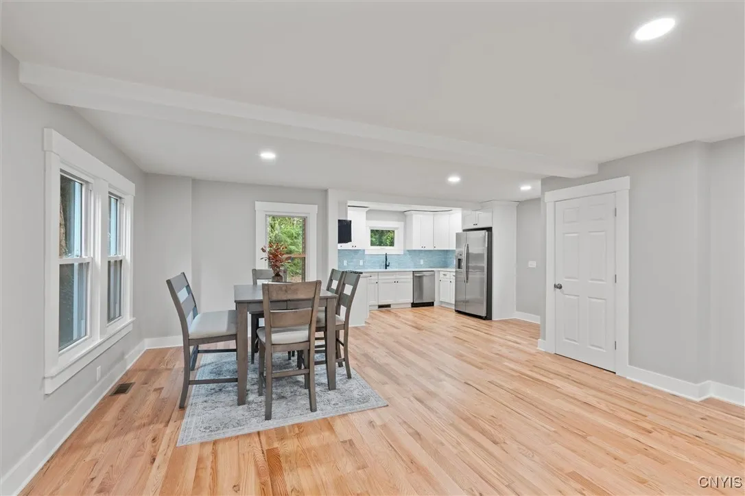 106 Wellington Road, Dewitt, New York 13214, De Witt, New York 13214, 3 Bedrooms Bedrooms, 5 Rooms Rooms,2 BathroomsBathrooms,Residential,For Sale,106 Wellington Road, Dewitt, New York 13214,S1619234
