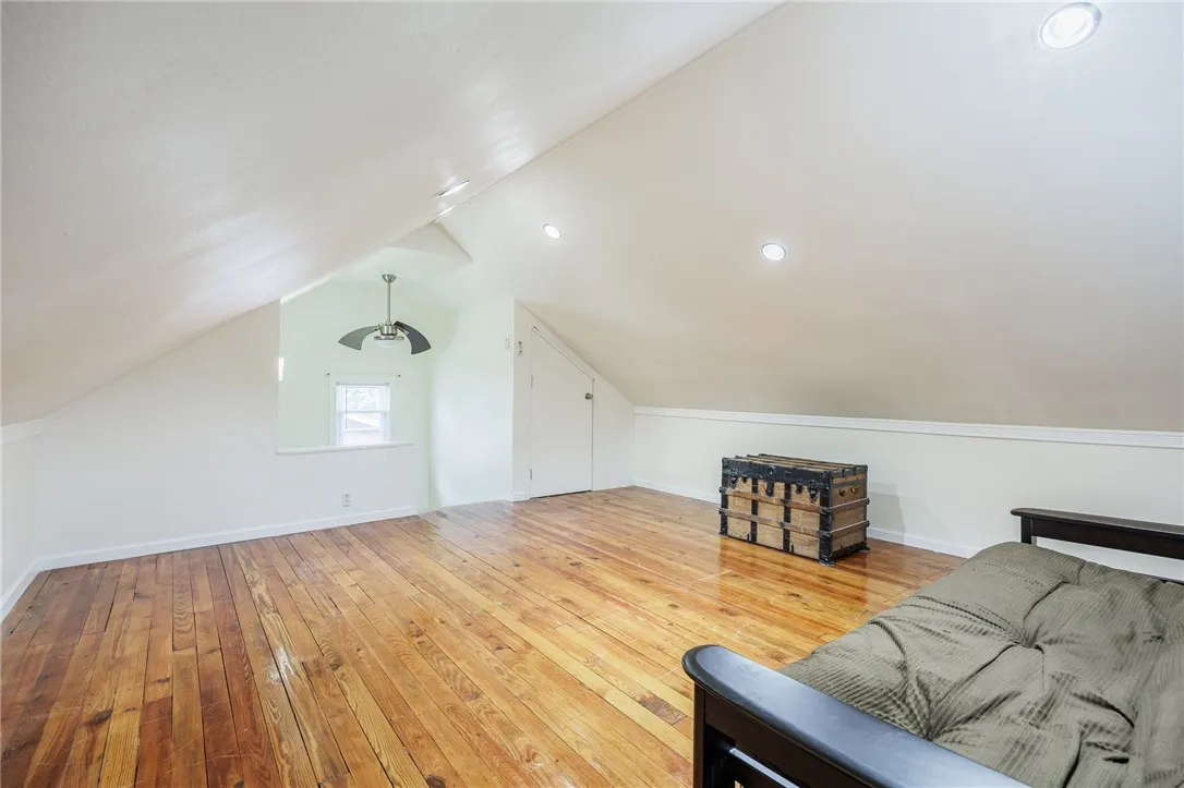 108 Iroquois Street, Rochester, New York 14609, Rochester, New York 14609, 3 Bedrooms Bedrooms, 8 Rooms Rooms,2 BathroomsBathrooms,Residential,Closed,108 Iroquois Street, Rochester, New York 14609,0,R1615247