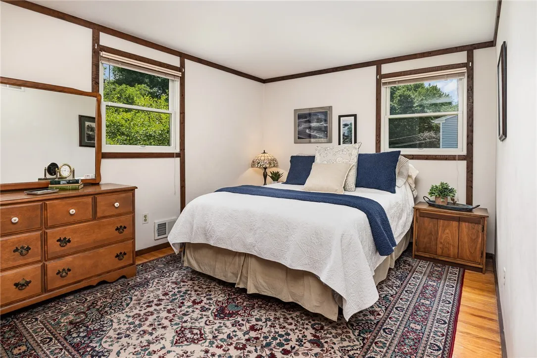 500 Watson Road, Perinton, New York 14450, Perinton, New York 14450, 4 Bedrooms Bedrooms, 8 Rooms Rooms,2 BathroomsBathrooms,Residential,Closed,500 Watson Road, Perinton, New York 14450,0,R1619833