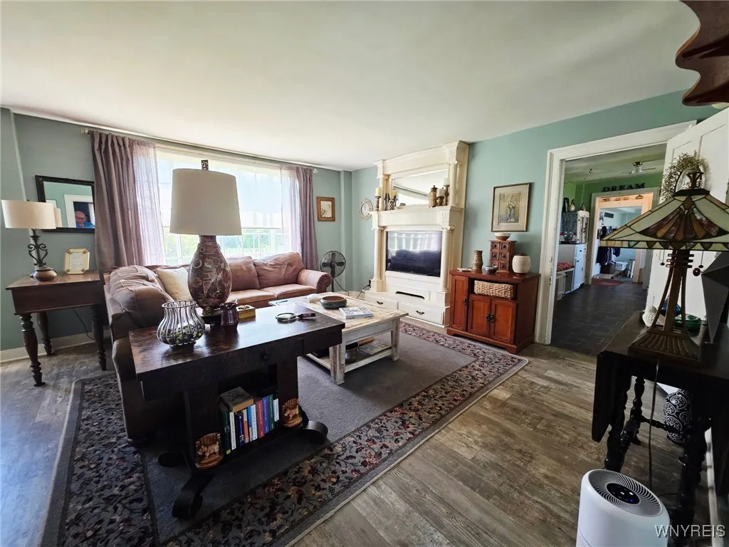 8242 Cole Road, Boston, New York 14033, Boston, New York 14033, 3 Bedrooms Bedrooms, 9 Rooms Rooms,1 BathroomBathrooms,Residential,For Sale,8242 Cole Road, Boston, New York 14033,B1619864