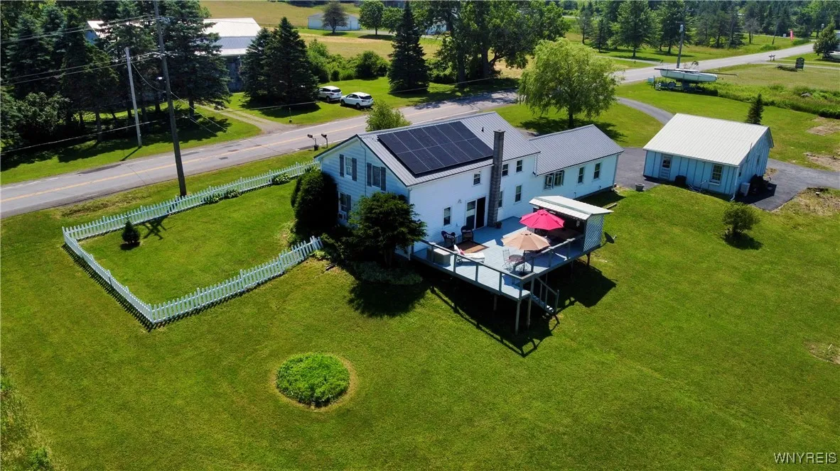 8242 Cole Road, Boston, New York 14033, Boston, New York 14033, 3 Bedrooms Bedrooms, 9 Rooms Rooms,1 BathroomBathrooms,Residential,For Sale,8242 Cole Road, Boston, New York 14033,B1619864