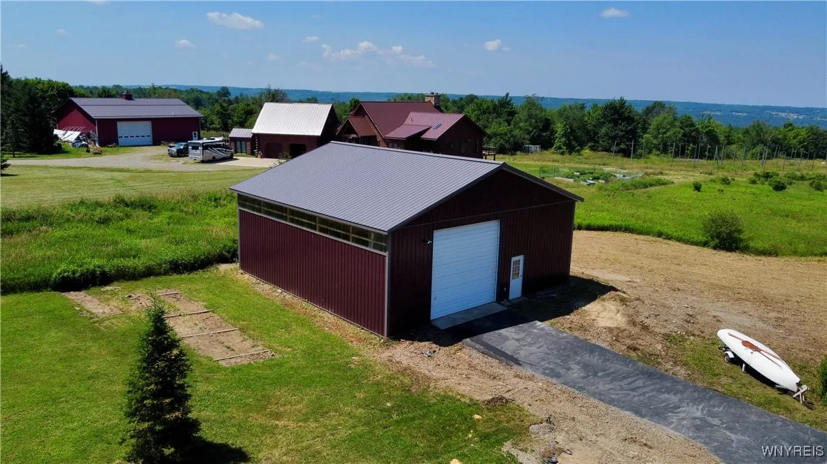 8242 Cole Road, Boston, New York 14033, Boston, New York 14033, 3 Bedrooms Bedrooms, 9 Rooms Rooms,1 BathroomBathrooms,Residential,For Sale,8242 Cole Road, Boston, New York 14033,B1619864