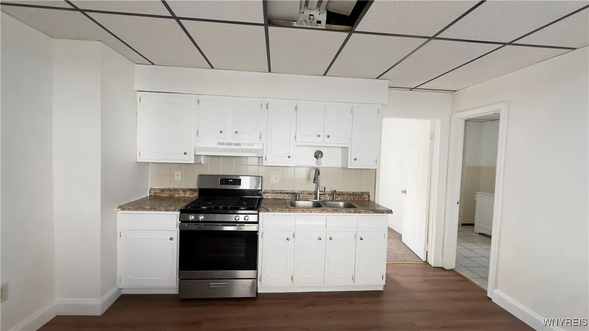 114 Kirby Avenue, Lackawanna, New York 14218, Lackawanna, New York 14218, 2 Bedrooms Bedrooms, 5 Rooms Rooms,1 BathroomBathrooms,Residential Lease,Closed,114 Kirby Avenue, Lackawanna, New York 14218,B1621061