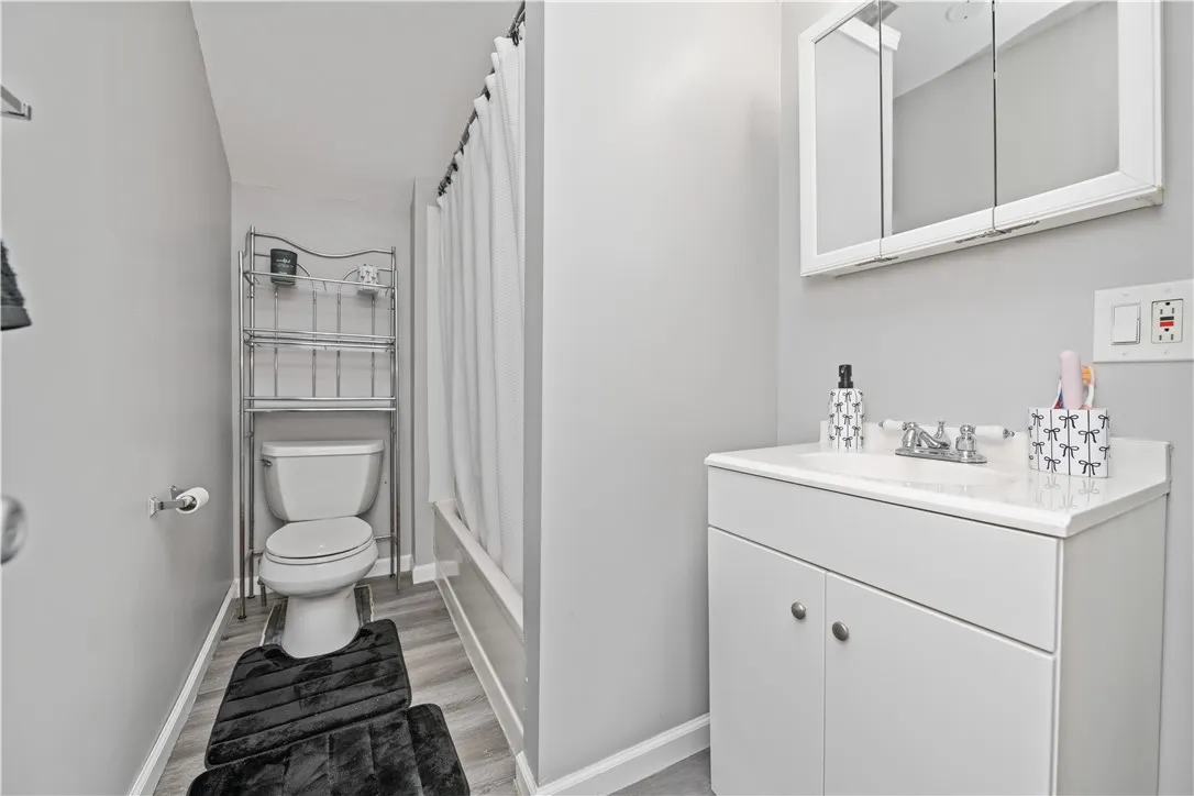 Upper Bath