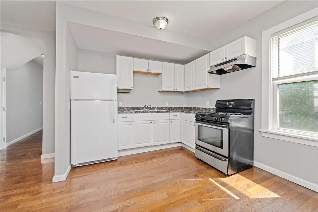 1084 Plymouth Avenue South, Rochester, New York 14, Rochester, New York 14608, 4 Bedrooms Bedrooms, ,2 BathroomsBathrooms,Residential,For Sale,1084 Plymouth Avenue South, Rochester, New York 14,R1612712