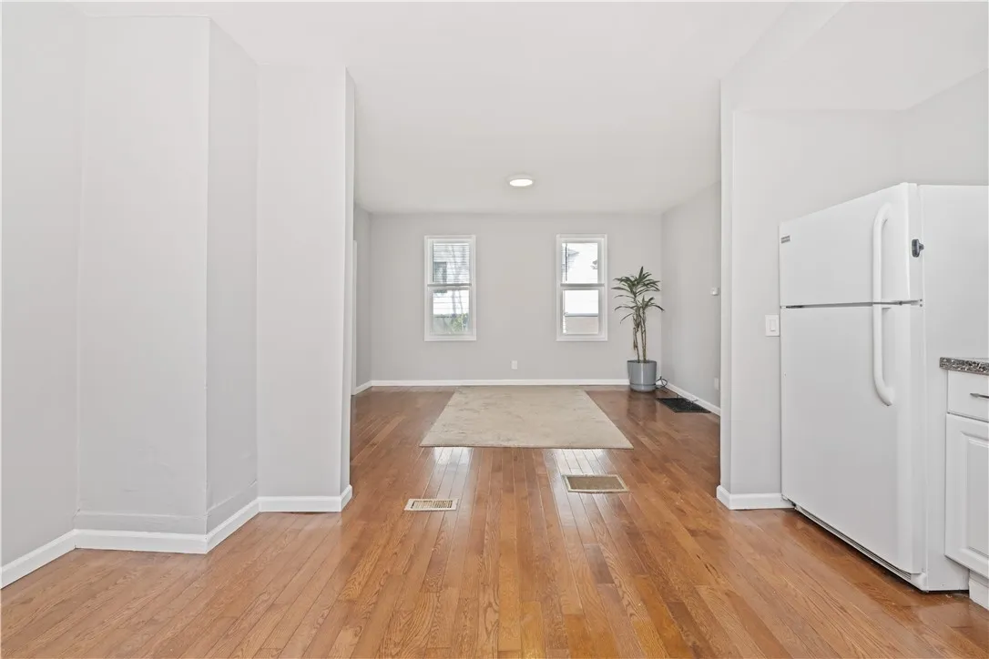 1084 Plymouth Avenue South, Rochester, New York 14, Rochester, New York 14608, 4 Bedrooms Bedrooms, ,2 BathroomsBathrooms,Residential,For Sale,1084 Plymouth Avenue South, Rochester, New York 14,R1612712