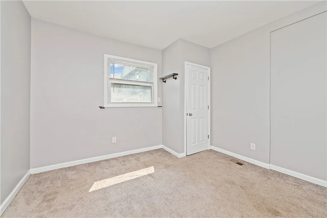 1084 Plymouth Avenue South, Rochester, New York 14, Rochester, New York 14608, 4 Bedrooms Bedrooms, ,2 BathroomsBathrooms,Residential,For Sale,1084 Plymouth Avenue South, Rochester, New York 14,R1612712