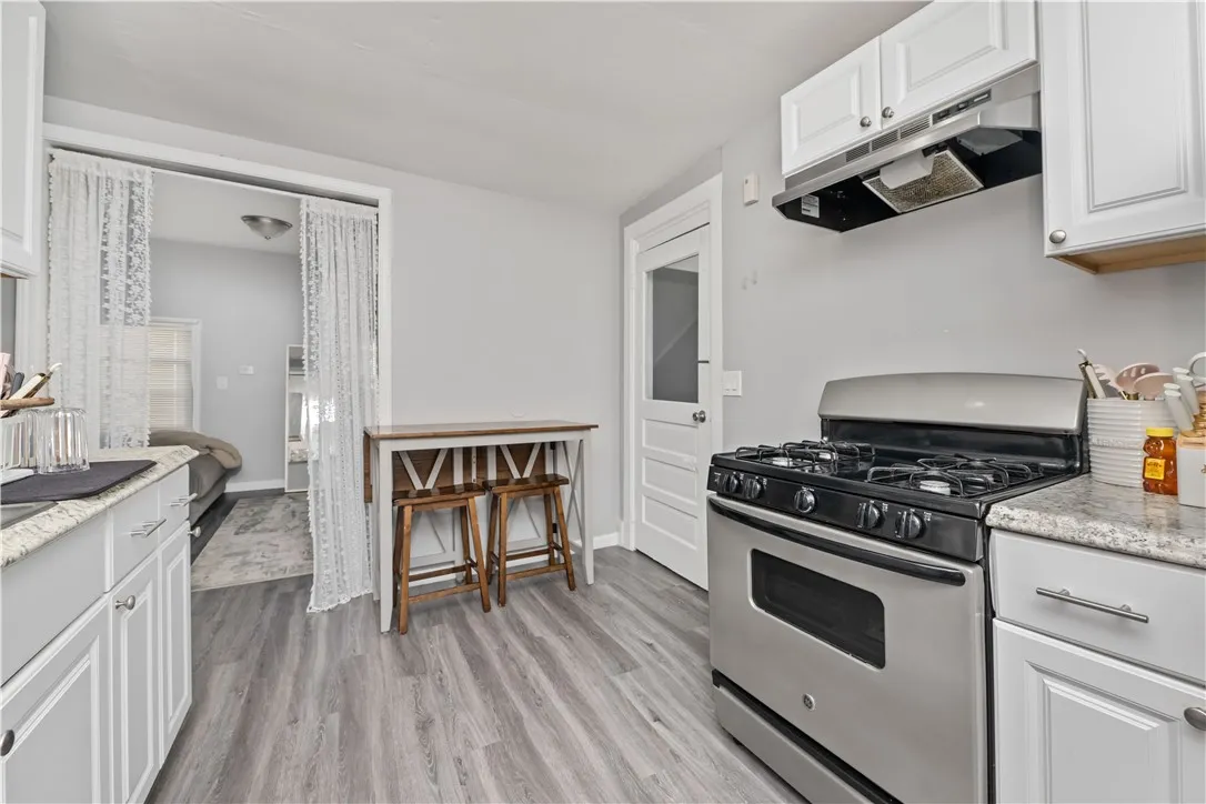 1084 Plymouth Avenue South, Rochester, New York 14, Rochester, New York 14608, 4 Bedrooms Bedrooms, ,2 BathroomsBathrooms,Residential,For Sale,1084 Plymouth Avenue South, Rochester, New York 14,R1612712