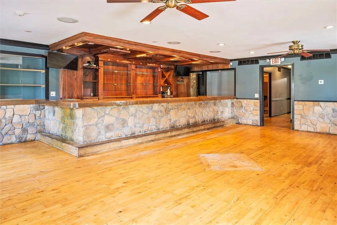 1369 Pittsford Mendon Road, Mendon, New York 14506, Mendon, New York 14506, 2 Bedrooms Bedrooms, 12 Rooms Rooms,4 BathroomsBathrooms,Residential,For Sale,1369 Pittsford Mendon Road, Mendon, New York 14506,R1621071