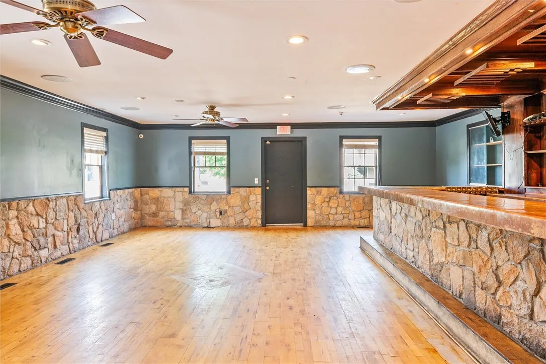 1369 Pittsford Mendon Road, Mendon, New York 14506, Mendon, New York 14506, 2 Bedrooms Bedrooms, 12 Rooms Rooms,4 BathroomsBathrooms,Residential,For Sale,1369 Pittsford Mendon Road, Mendon, New York 14506,R1621071