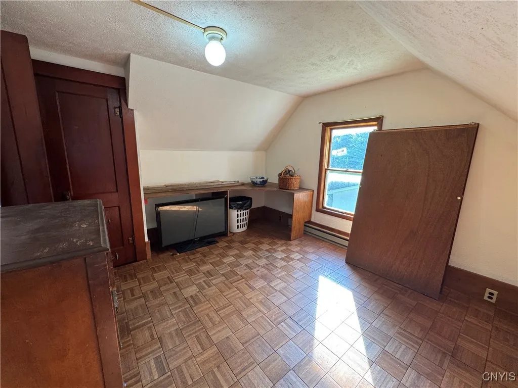 237 East Hamilton Avenue, Sherrill, New York 13461, Sherrill, New York 13461, 4 Bedrooms Bedrooms, 8 Rooms Rooms,2 BathroomsBathrooms,Residential,For Sale,237 East Hamilton Avenue, Sherrill, New York 13461,S1620177
