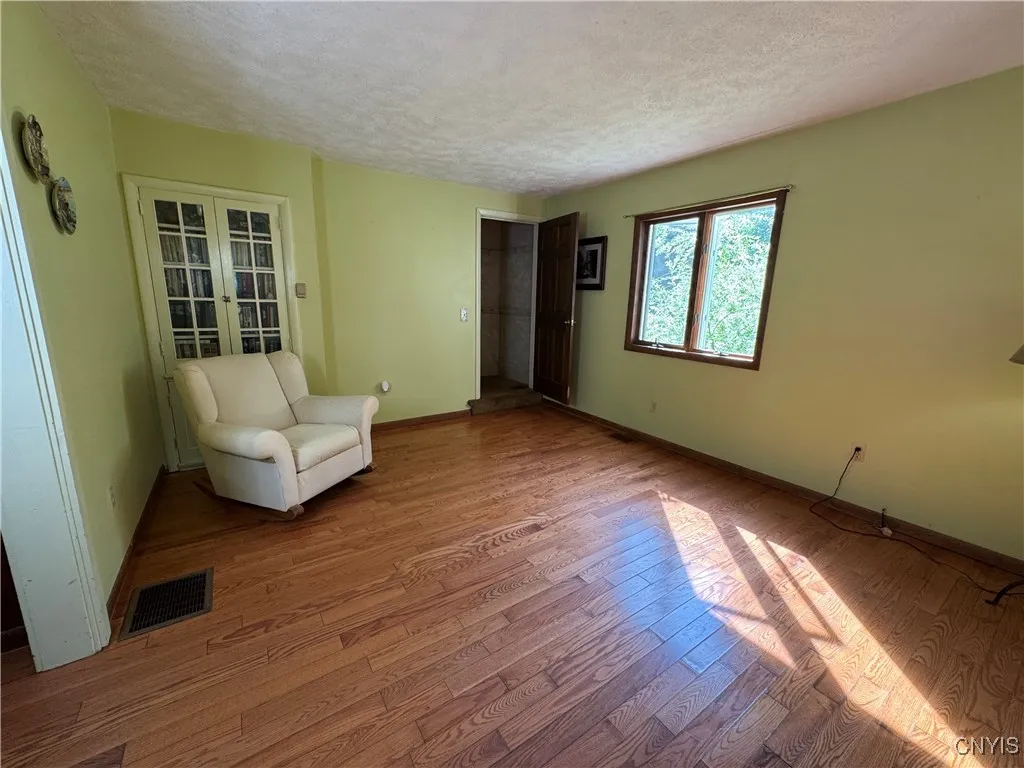237 East Hamilton Avenue, Sherrill, New York 13461, Sherrill, New York 13461, 4 Bedrooms Bedrooms, 8 Rooms Rooms,2 BathroomsBathrooms,Residential,For Sale,237 East Hamilton Avenue, Sherrill, New York 13461,S1620177