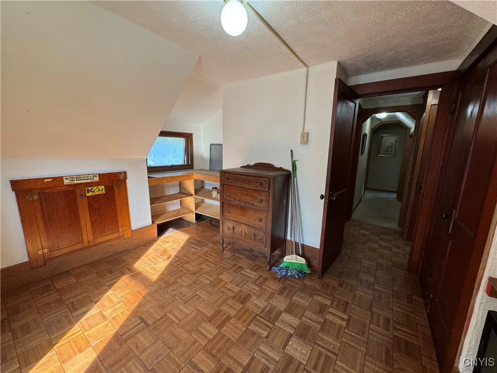 237 East Hamilton Avenue, Sherrill, New York 13461, Sherrill, New York 13461, 4 Bedrooms Bedrooms, 8 Rooms Rooms,2 BathroomsBathrooms,Residential,For Sale,237 East Hamilton Avenue, Sherrill, New York 13461,S1620177