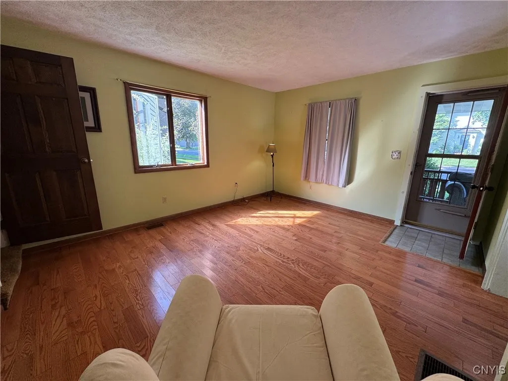 237 East Hamilton Avenue, Sherrill, New York 13461, Sherrill, New York 13461, 4 Bedrooms Bedrooms, 8 Rooms Rooms,2 BathroomsBathrooms,Residential,For Sale,237 East Hamilton Avenue, Sherrill, New York 13461,S1620177