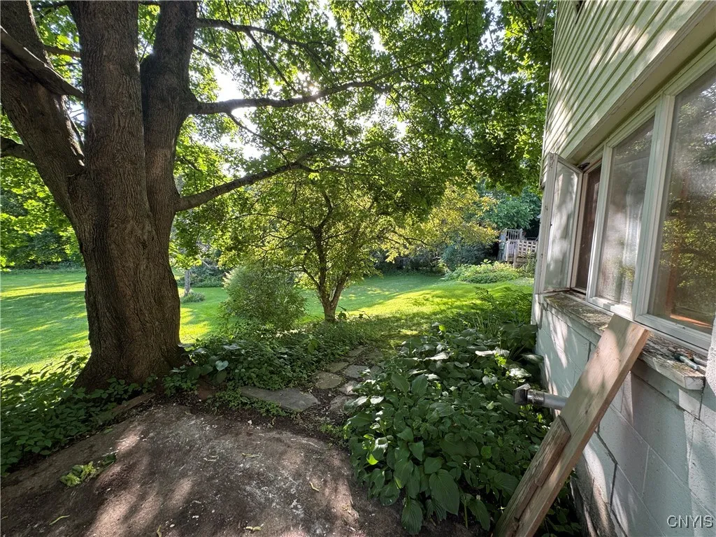 237 East Hamilton Avenue, Sherrill, New York 13461, Sherrill, New York 13461, 4 Bedrooms Bedrooms, 8 Rooms Rooms,2 BathroomsBathrooms,Residential,For Sale,237 East Hamilton Avenue, Sherrill, New York 13461,S1620177