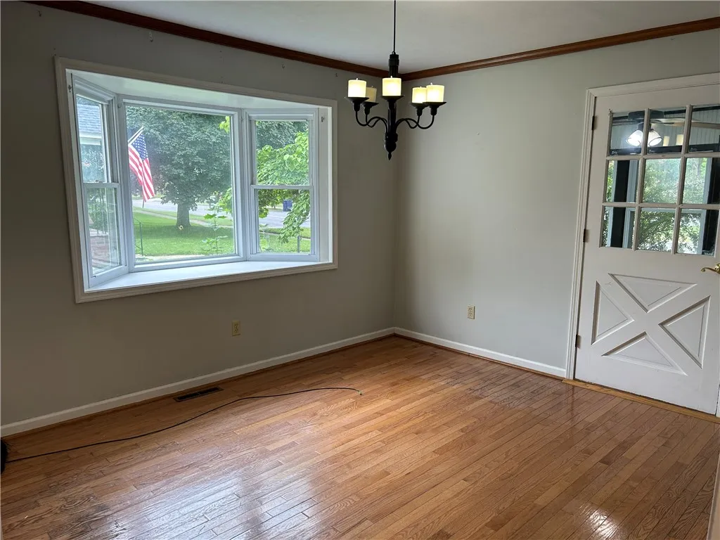 91 East Bayard Street, Seneca Falls, New York 1314, Seneca Falls, New York 13148, 3 Bedrooms Bedrooms, 7 Rooms Rooms,1 BathroomBathrooms,Residential,For Sale,91 East Bayard Street, Seneca Falls, New York 1314,R1620900