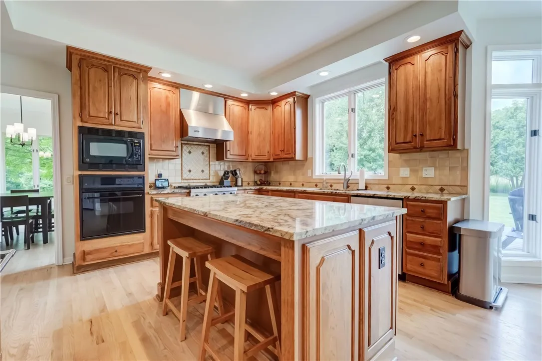10 Muirfield Court, Pittsford, New York 14534, Pittsford, New York 14534, 4 Bedrooms Bedrooms, 9 Rooms Rooms,3 BathroomsBathrooms,Residential,For Sale,10 Muirfield Court, Pittsford, New York 14534,R1619102