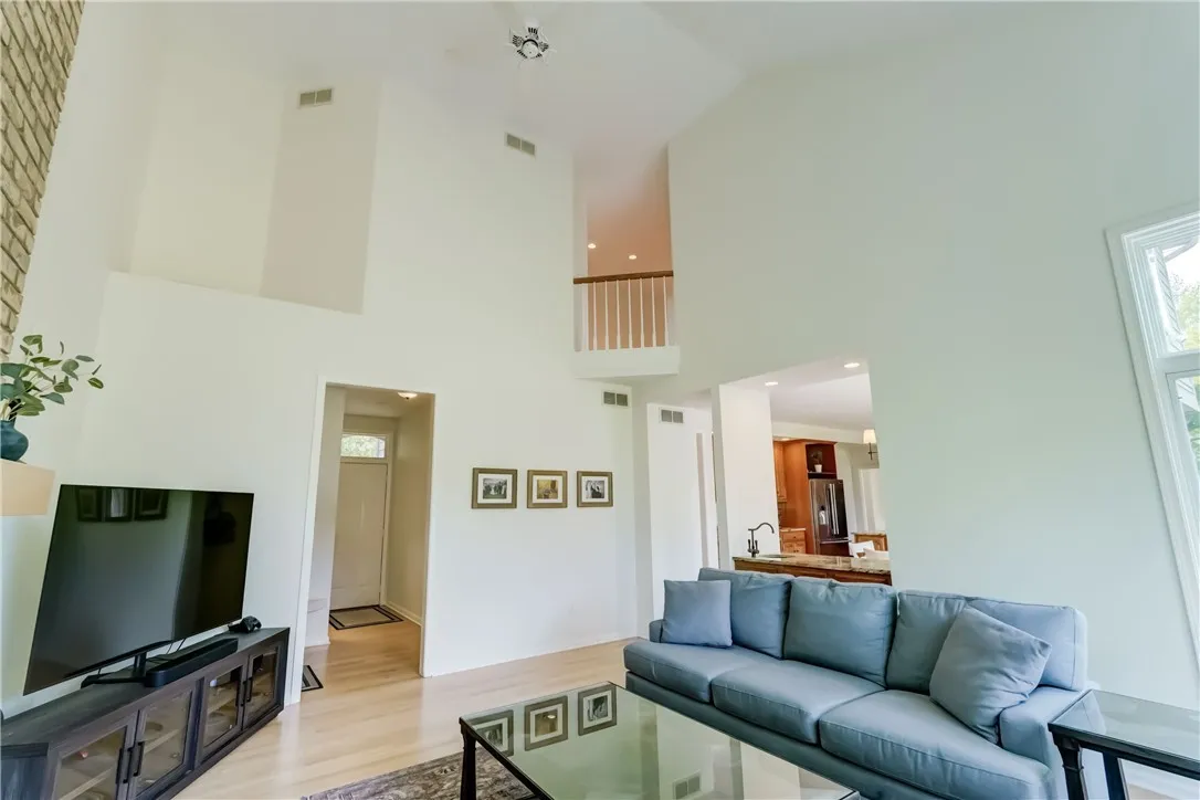 10 Muirfield Court, Pittsford, New York 14534, Pittsford, New York 14534, 4 Bedrooms Bedrooms, 9 Rooms Rooms,3 BathroomsBathrooms,Residential,For Sale,10 Muirfield Court, Pittsford, New York 14534,R1619102