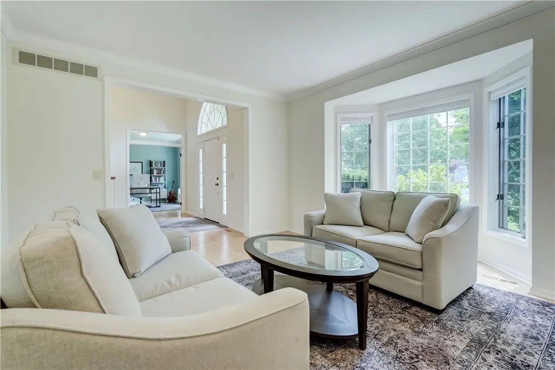 10 Muirfield Court, Pittsford, New York 14534, Pittsford, New York 14534, 4 Bedrooms Bedrooms, 9 Rooms Rooms,3 BathroomsBathrooms,Residential,For Sale,10 Muirfield Court, Pittsford, New York 14534,R1619102