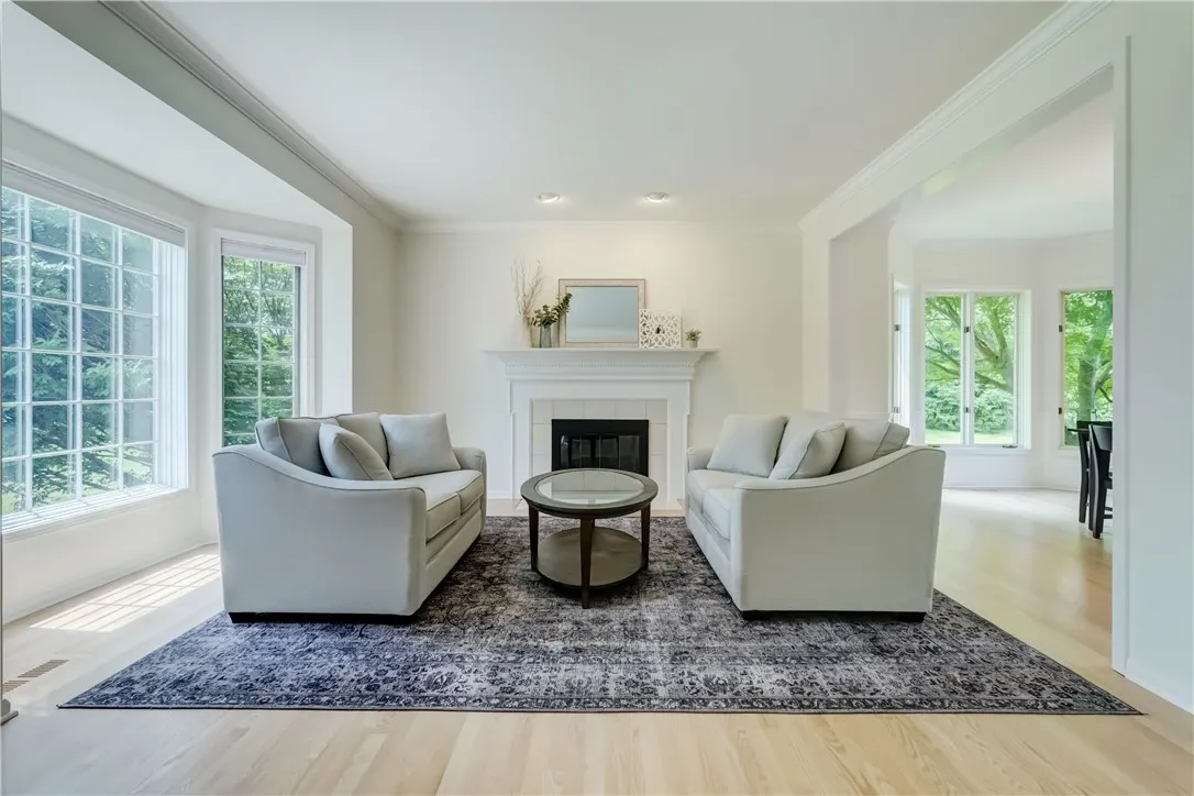 10 Muirfield Court, Pittsford, New York 14534, Pittsford, New York 14534, 4 Bedrooms Bedrooms, 9 Rooms Rooms,3 BathroomsBathrooms,Residential,For Sale,10 Muirfield Court, Pittsford, New York 14534,R1619102