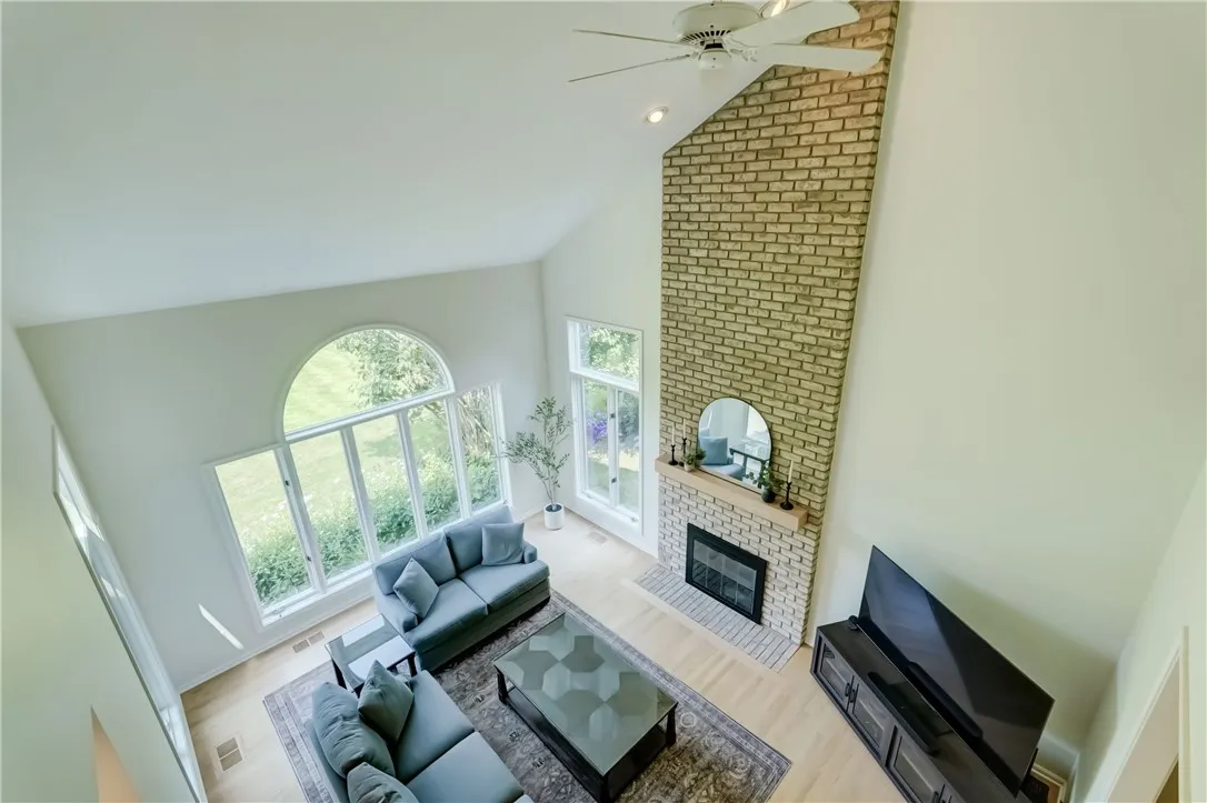 10 Muirfield Court, Pittsford, New York 14534, Pittsford, New York 14534, 4 Bedrooms Bedrooms, 9 Rooms Rooms,3 BathroomsBathrooms,Residential,For Sale,10 Muirfield Court, Pittsford, New York 14534,R1619102