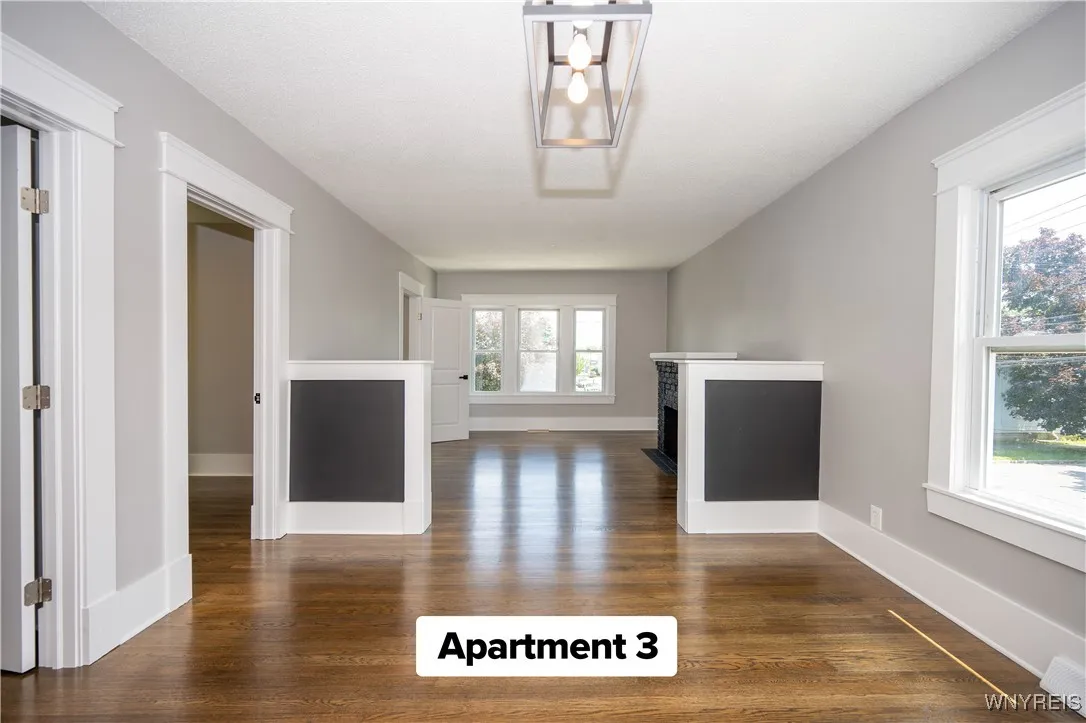 UPPER FRONT​​‌​​​​‌​​‌‌​‌‌​​​‌‌​‌​‌​‌​​​‌​​ APARTMENT