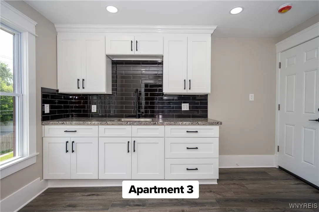 UPPER FRONT APARTMENT