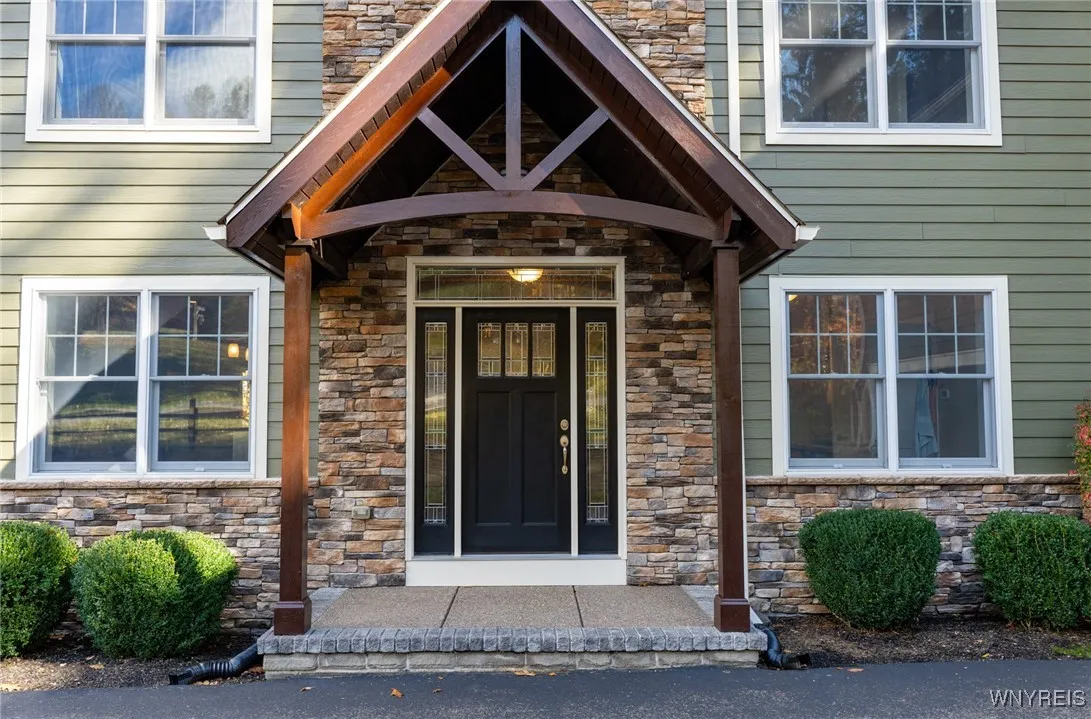 1 Moranda Lane, Mansfield, New York 14731, Mansfield, New York 14731, 4 Bedrooms Bedrooms, 9 Rooms Rooms,3 BathroomsBathrooms,Residential,For Sale,1 Moranda Lane, Mansfield, New York 14731,B1621078