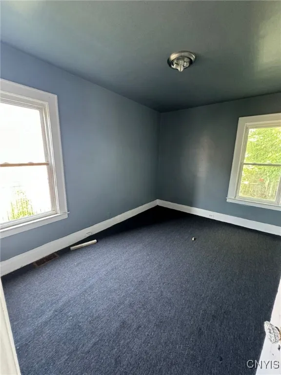 152 Fage Avenue 54, Syracuse, New York 13205, Syracuse, New York 13205, 6 Bedrooms Bedrooms, ,2 BathroomsBathrooms,Residential,For Sale,152 Fage Avenue 54, Syracuse, New York 13205,S1621080