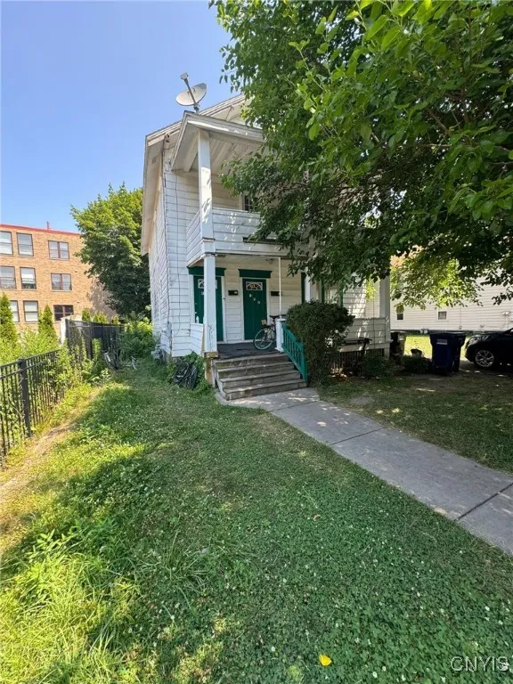 152 Fage Avenue 54, Syracuse, New York 13205, Syracuse, New York 13205, 6 Bedrooms Bedrooms, ,2 BathroomsBathrooms,Residential,For Sale,152 Fage Avenue 54, Syracuse, New York 13205,S1621080