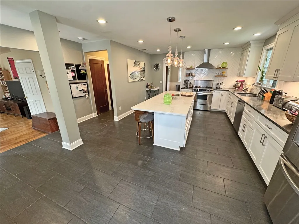 290 Hollywood Avenue, Brighton, New York 14618, Brighton, New York 14618, 4 Bedrooms Bedrooms, 8 Rooms Rooms,2 BathroomsBathrooms,Residential,For Sale,290 Hollywood Avenue, Brighton, New York 14618,R1621070