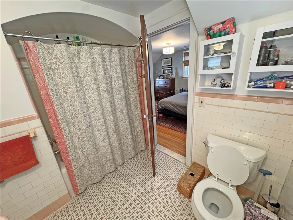 290 Hollywood Avenue, Brighton, New York 14618, Brighton, New York 14618, 4 Bedrooms Bedrooms, 8 Rooms Rooms,2 BathroomsBathrooms,Residential,For Sale,290 Hollywood Avenue, Brighton, New York 14618,R1621070