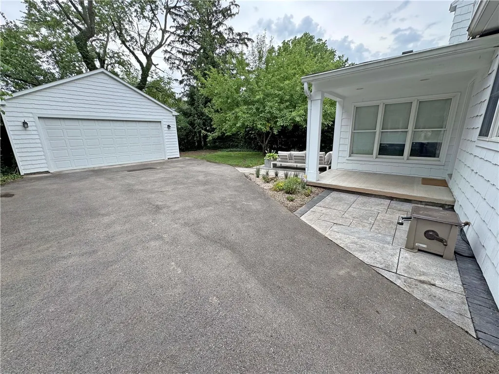 290 Hollywood Avenue, Brighton, New York 14618, Brighton, New York 14618, 4 Bedrooms Bedrooms, 8 Rooms Rooms,2 BathroomsBathrooms,Residential,For Sale,290 Hollywood Avenue, Brighton, New York 14618,R1621070